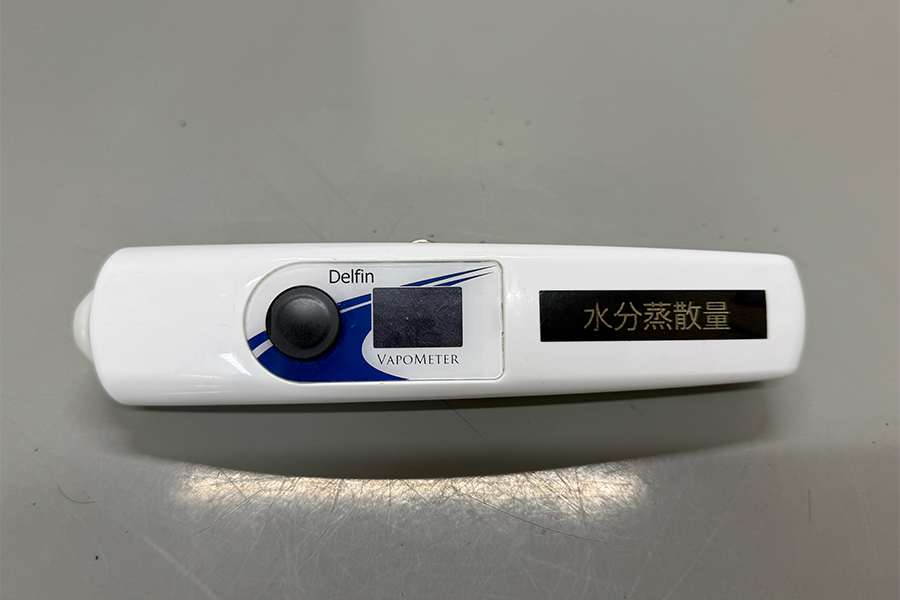 経皮水分蒸散量（TEWL）測定器
