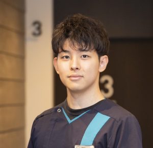 米国獣医眼科レジデント青木先生の写真